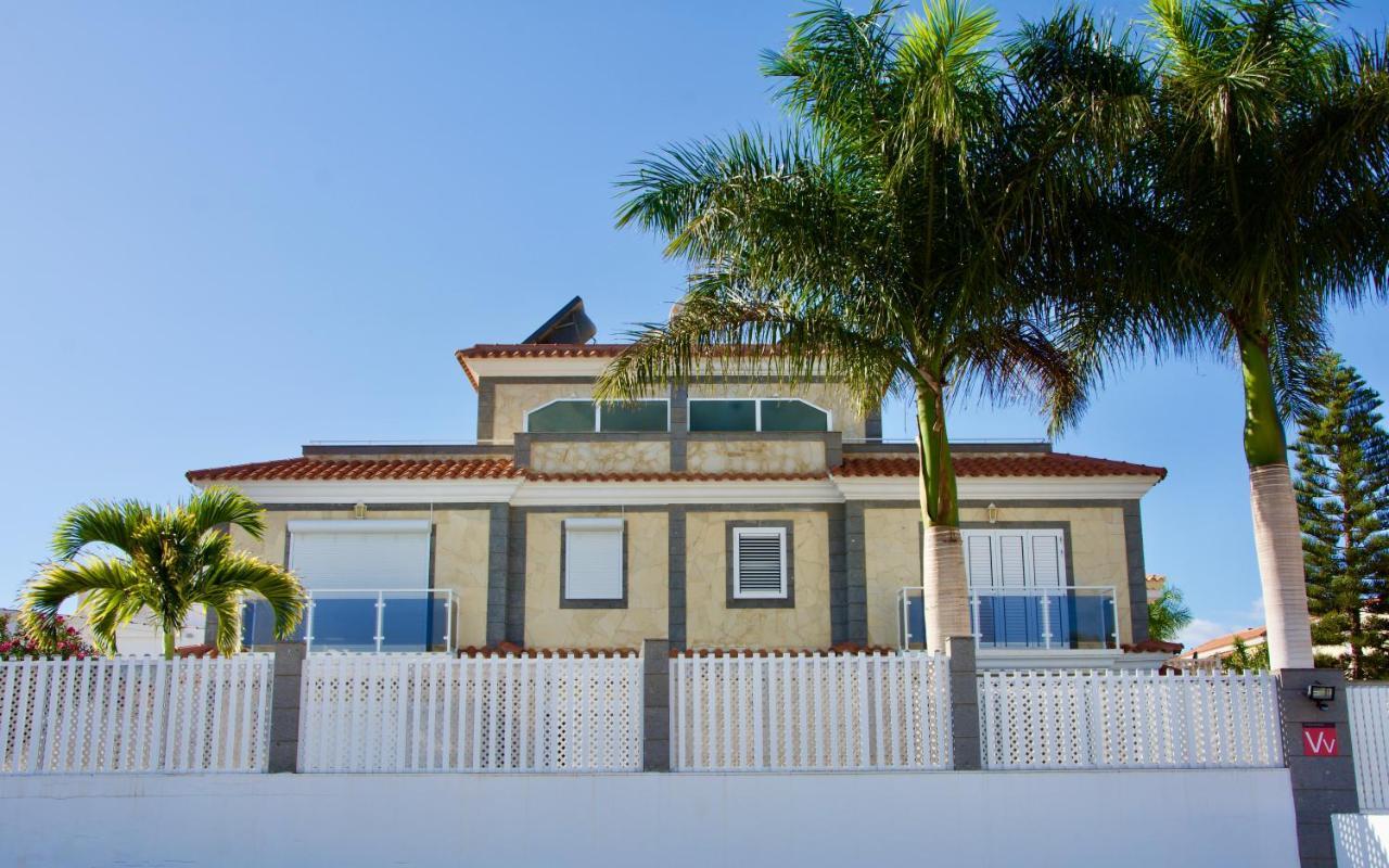 Villa Lovisi Маспаломас Екстериор снимка