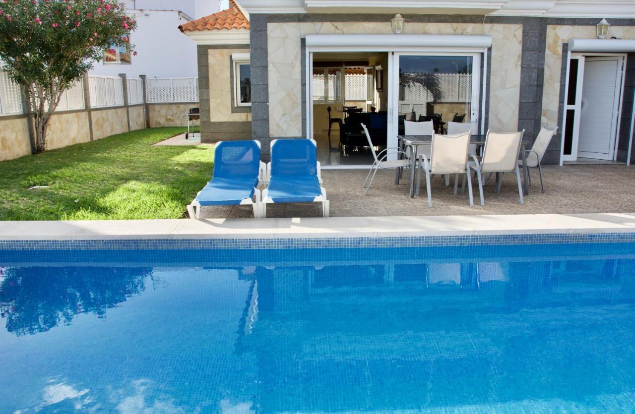 Villa Lovisi Маспаломас Екстериор снимка