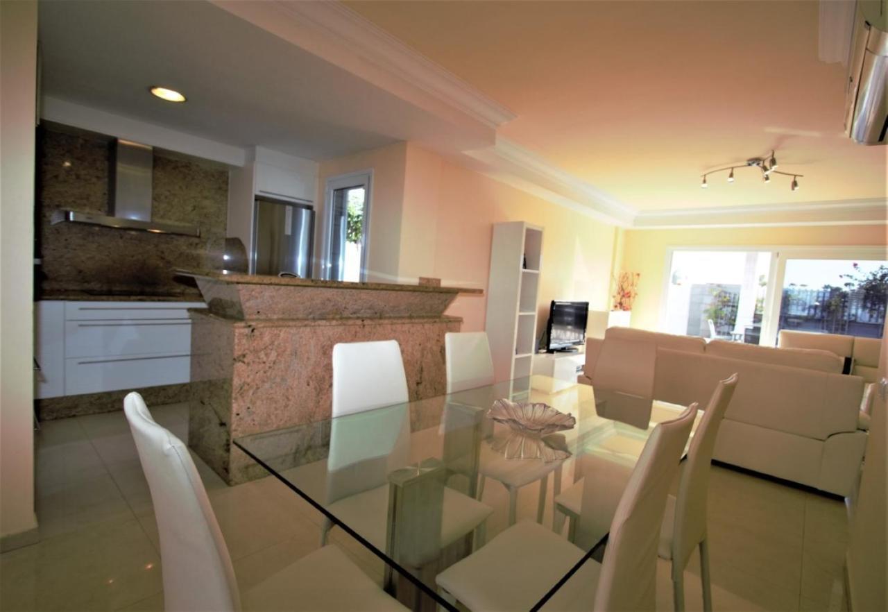 Villa Lovisi Маспаломас Екстериор снимка