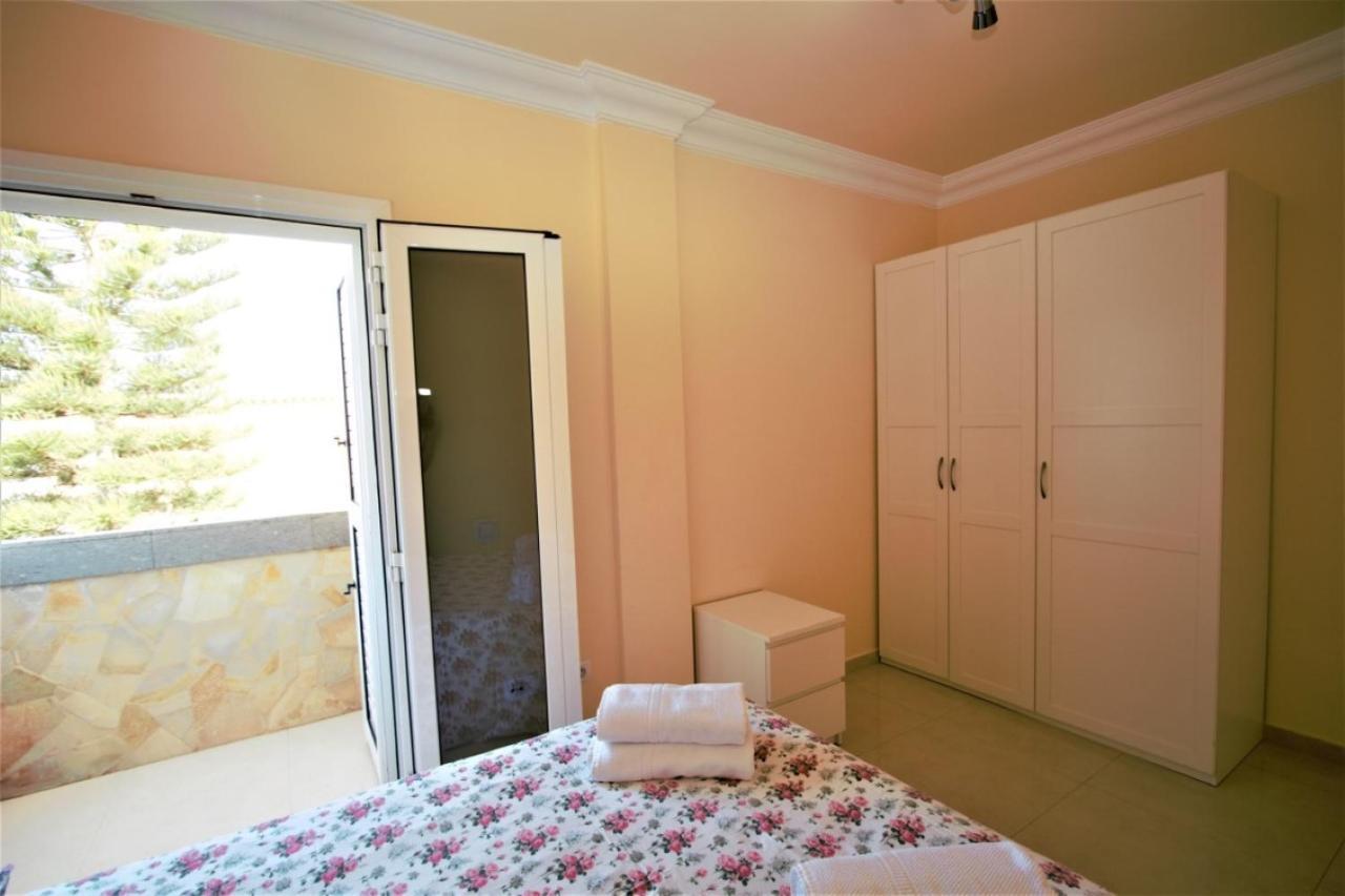 Villa Lovisi Маспаломас Екстериор снимка